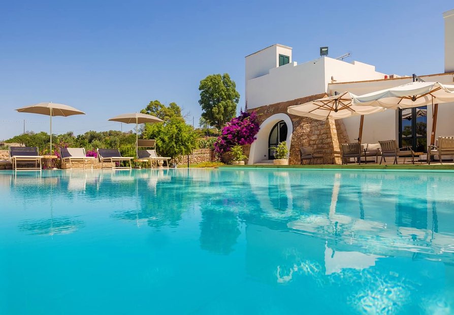 swimming pool in Puglia